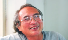 Nhà thơ Hoàng Hưng