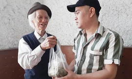 Chuyện một tử tù khóc khi giám thị về hưu