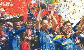 Club Brugge trở thành nhà vô địch Bỉ dù không thi đấu hết mùa giải