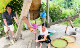 Cốm Tú Lệ - quà đặc sản nổi tiếng núi rừng Tây Bắc