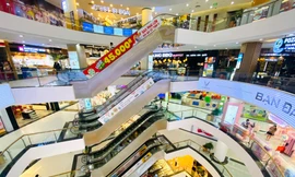 Trung tâm thương mại ở Hà Nội vẫn đìu hiu sau giãn cách xã hội