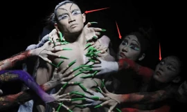 Vũ đạo mới gây sốc, bị cho là tục tĩu của Dương Lệ Bình