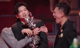 Tô Hữu Bằng chiến thắng 31 nghệ sĩ nam ở showbiz