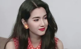 Nữ diễn viên Hồng Hân bị khán giả quay lưng vì ứng xử như trò hề