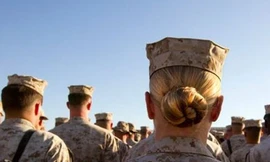 Mỹ mạnh tay xử hiếp dâm trong quân đội