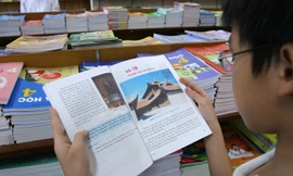 Đại biểu Quốc hội: SGK mới 'vuông vuông, tròn tròn' mà đã phức tạp