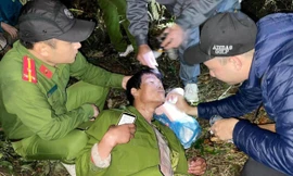 Xuyên đêm cứu phi công dù lượn sau 5 giờ gặp nạn