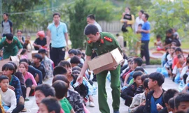 Thượng úy công an luôn hướng về cộng đồng