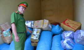 Kho chứa gần 2,5 tấn nguyên liệu và thành phẩm Ama Kông giả tại Phòng CSMT