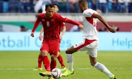 Trọng Hoàng sẽ tiếp tục “công hay-thủ giỏi” khi đối đầu với các cầu thủ Nhật Bản tối nay?