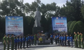 Tượng đài Hoàng Văn Thụ sừng sững giữa thành phố Lạng Sơn. Ảnh: Duy Chiến