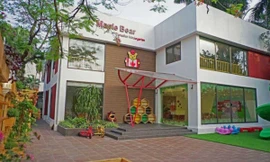 Vụ nhốt học sinh vào tủ: Maple Bear Việt Nam thu học phí 22 triệu/tháng nói gì?