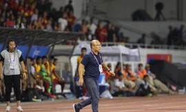 HLV Park Hang Seo đã trở lại Việt Nam để chuẩn bị cho ĐTVN thi đấu vòng loại World Cup 2022. Ảnh: HỮU PHẠM