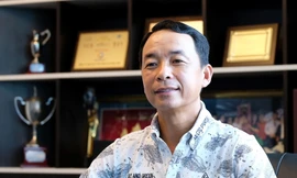 Golfer Lê Hùng Nam khẳng định golf giúp người chơi biết đến và vượt qua giới hạn bản thân. Ảnh: MẠNH THẮNG