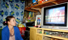 Thôn Nà Ven rộn ràng tiếng ti vi