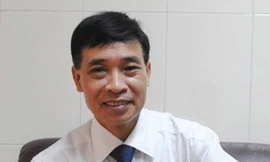 PGS-TS Phạm Văn Tình, Tổng thư ký Hội Ngôn ngữ học Việt Nam cho rằng: Vấn đề xưng hô trong nhà trường cần có một cuộc khảo sát chung trong xã hội, từ học sinh, giáo viên, phụ huynh. Ảnh:Internet