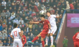 Đội tuyển U22 Việt Nam có màn trình diễn tốt khi cầm hòa 2-2 đội tuyển Việt Nam. Ảnh: Anh Tú