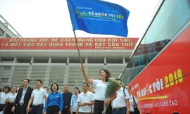 Lễ xuất quân Hành trình “Tôi yêu Tổ quốc tôi” tại Hà Nội. ảnh: Xuân Tùng