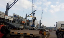 Cảng biển Quy Nhơn. Ảnh Tr.Định