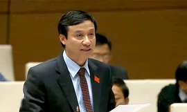 Xử lý cán bộ là bước sàng lọc cho nhiệm kỳ sau