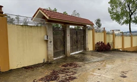 Căn biệt thự xây trên đồi Mai Pha, TP Lạng Sơn đã được cựu Phó Bí thư tỉnh ủy Lạng Sơn sang nhượng cho người khác. Ảnh: Dương Lê 