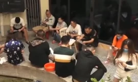 Nhóm người Trung Quốc ở nhiều ngày nhưng khách sạn không khai báo