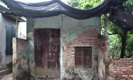 Ngôi nhà nơi cháu H bị bố đánh đập trong thời gian dài 