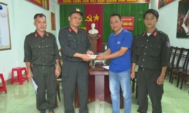 Chạy thể dục, một cảnh sát cơ động nhặt được 45 triệu đồng 