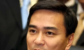 Thủ tướng Thái Lan vượt qua cuộc bỏ phiếu bất tín nhiệm