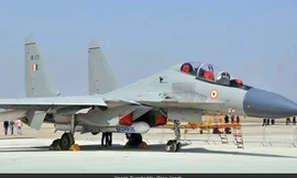 Máy bay Su-30MKI mang tên lửa BrahMos