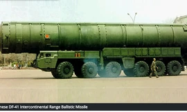 Trung Quốc trong cuộc đua hạt nhân với Nga và Mỹ