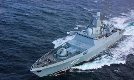 Nga trang bị cho tàu chiến ‘đèn gây ảo giác, buồn nôn’