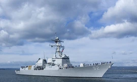 Đối phó Nga, Trung, Mỹ nâng cấp khu trục hạm 'con cưng'