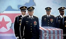 Máy bay đã tới Bắc Triều Tiên nhận hài cốt lính Mỹ