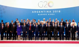 Lãnh đạo G-20 chụp ảnh chung (Reuters)