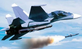 Tiêm kích Su-30MKI và tên lửa BrahMos
