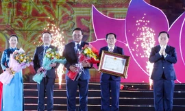 Bình Định đón nhận Huân chương Độc lập hạng Ba