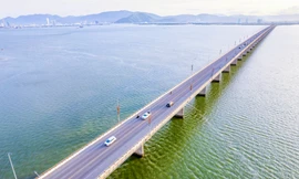 ‘Rót’ hơn 44 tỷ đồng sửa chữa cầu vượt biển dài nhất Việt Nam