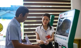 Cấm ‘cò làm giấy tờ’, xử lý cán bộ sách nhiễu