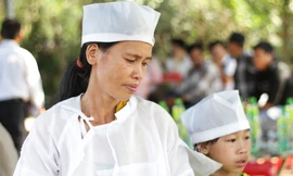 Vụ lật xe tải chở dưa hấu ở Phú Yên: Xót thương gia cảnh chồng tử vong bỏ lại 3 con thơ, vợ ốm yếu