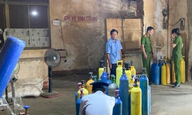 Phát hiện kho 'khí cười' tại Bình Định