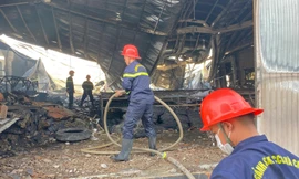 Cháy lớn tại Khu Công nghiệp ở Bình Định