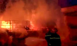 Xe chở củi bất ngờ bốc cháy, thiệt hại hơn 1,3 tỷ đồng