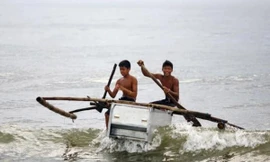 Ngư dân Philippines lại ra khơi sau bão Haiyan