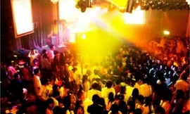 Sinh viên ăn, chơi... thời tăng giá