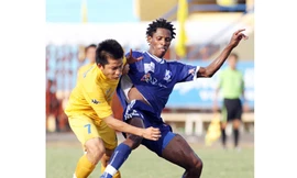 SLNA mất điểm đáng tiếc