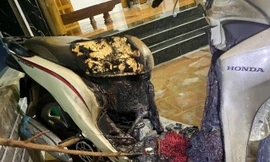 Khởi tố đối tượng lẻn vào nhà người phụ nữ đốt xe máy do mâu thuẫn tình cảm