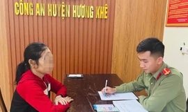 Thấy vợ có biểu hiện 'lạ', chồng báo công an giúp thoát bẫy lừa đảo