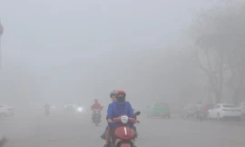 Thành phố Hà Tĩnh chìm trong sương mù dày đặc