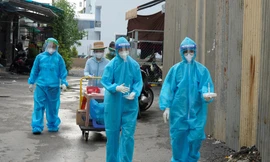 Nghịch lý ngược về nhân lực y tế tại TPHCM